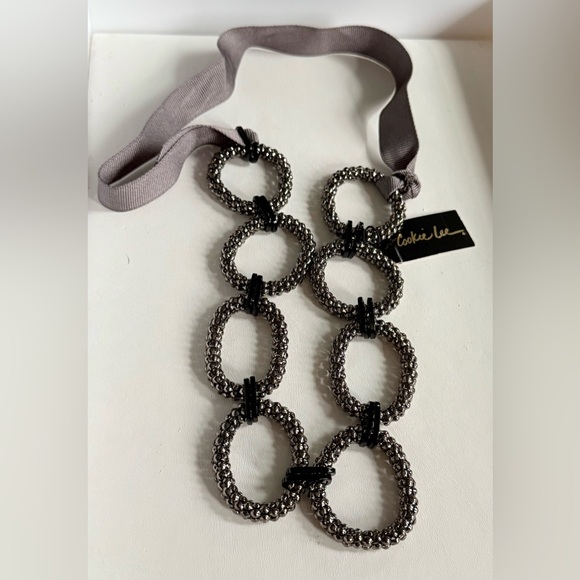 Cookie Lee Jewelry - 🐨 Cookie Lee Adjustable Gray Ribbon and Gray and Black Bead Statement Necklace